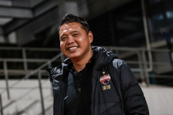 ：张效瑞接近加入梅州客家指导教练员组，曾担任深圳队主帅