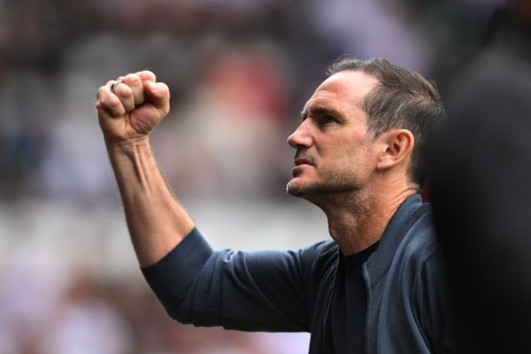 英冠的神！兰帕德率考文垂7-1血洗QPR，上轮5-3胜老东家德比郡